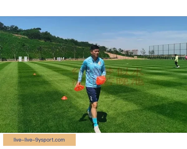 肥皂足球直播掀起全民狂欢草地竞技新风潮全程直击互动娱乐体验升级